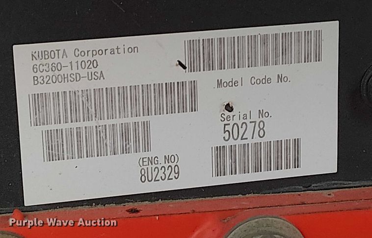 image for item DJ7869 Kubota B3200HSD MFWD tractor