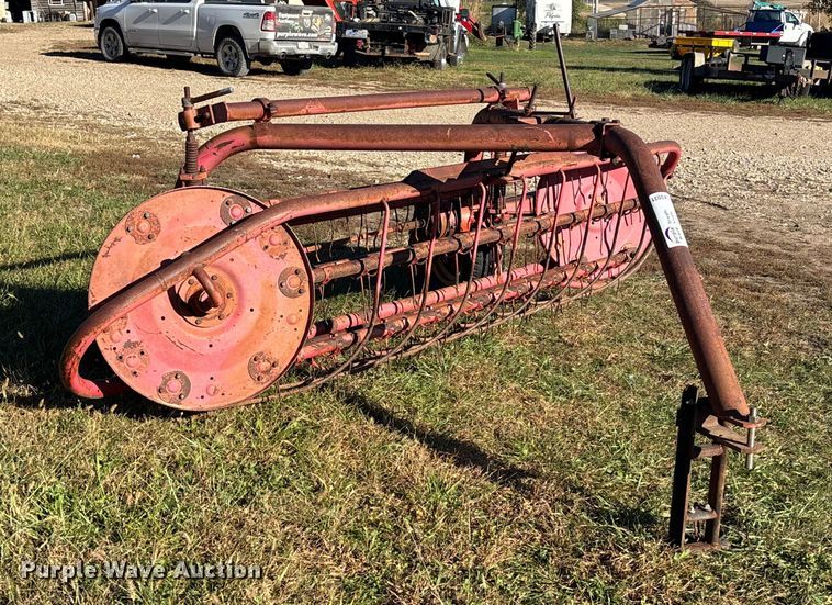 image for item DK0031 Massey Ferguson hay rake