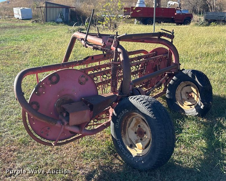 image for item DK0031 Massey Ferguson hay rake