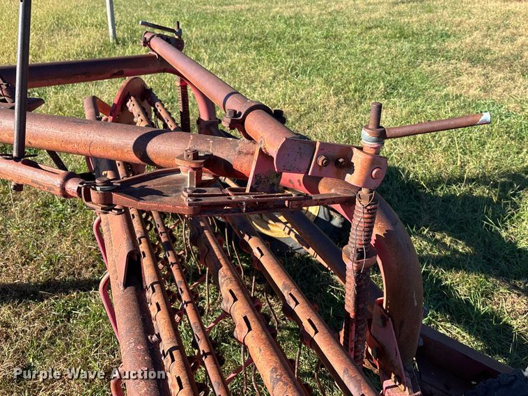 image for item DK0031 Massey Ferguson hay rake