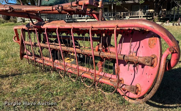 image for item DK0031 Massey Ferguson hay rake