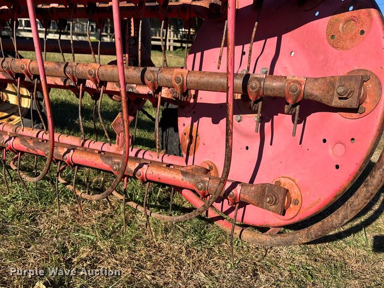 image for item DK0031 Massey Ferguson hay rake