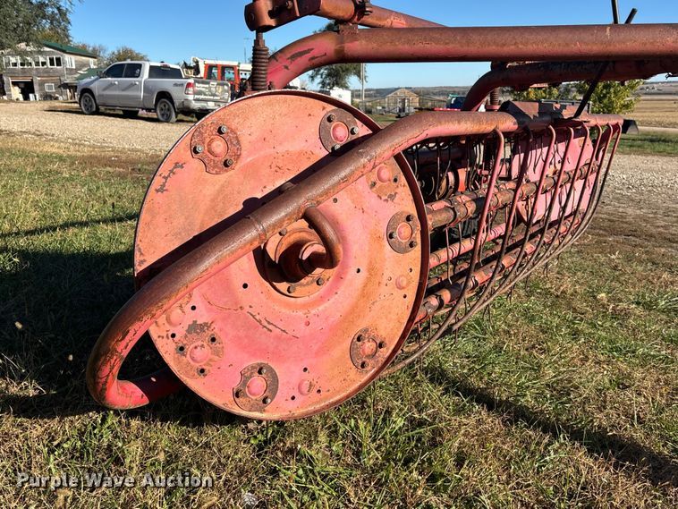 image for item DK0031 Massey Ferguson hay rake