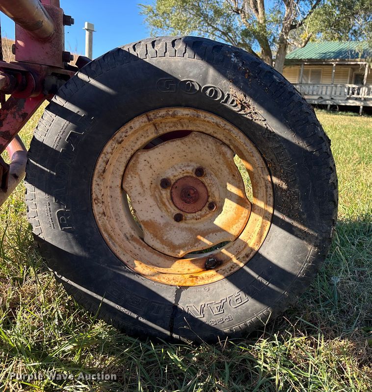 image for item DK0031 Massey Ferguson hay rake