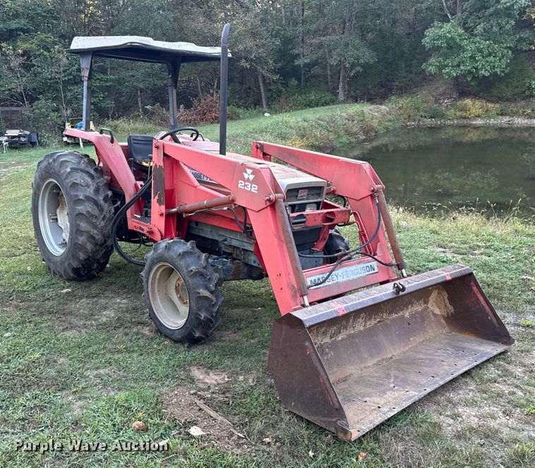 image for item DO2391 Massey Ferguson 1190 MFWD tractor
