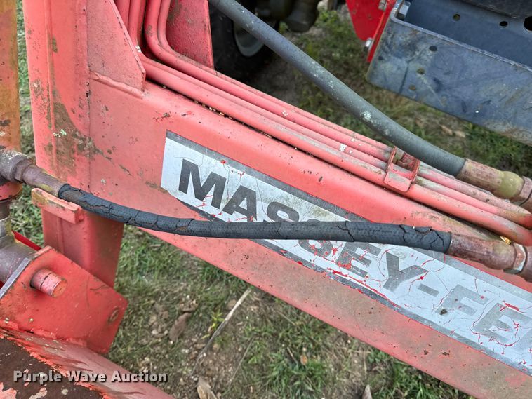 image for item DO2391 Massey Ferguson 1190 MFWD tractor