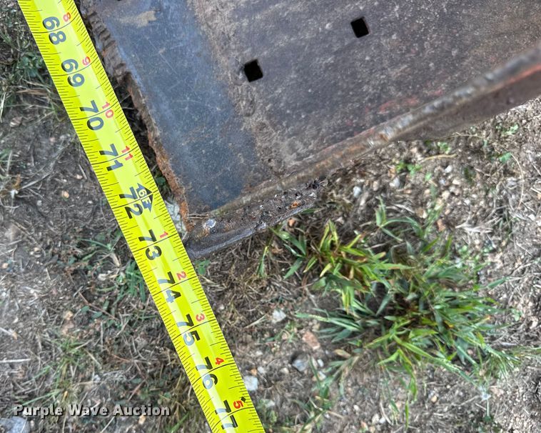 image for item DO2391 Massey Ferguson 1190 MFWD tractor