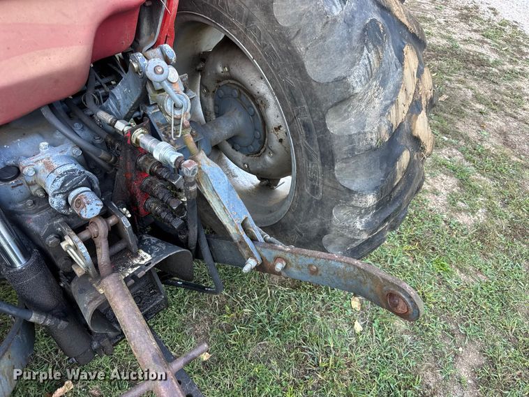 image for item DO2391 Massey Ferguson 1190 MFWD tractor