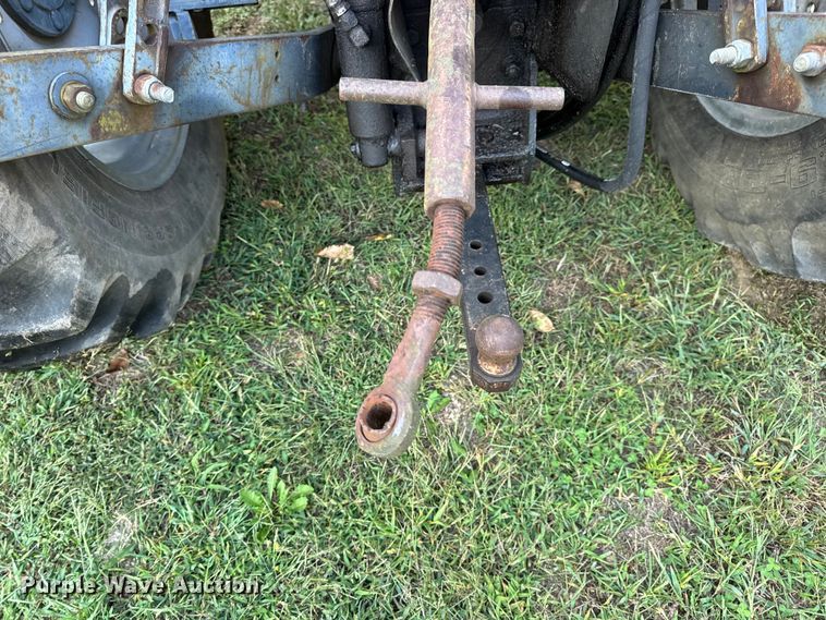 image for item DO2391 Massey Ferguson 1190 MFWD tractor