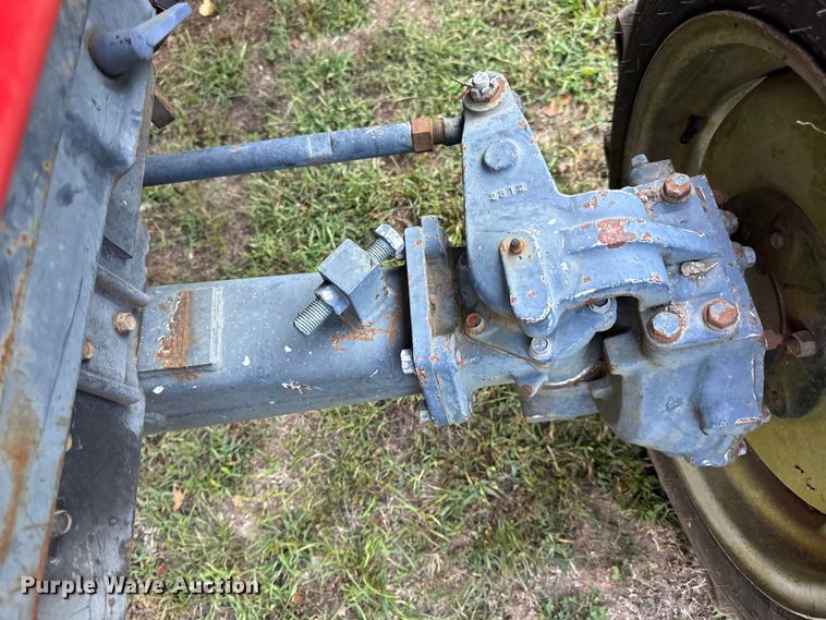image for item DO2391 Massey Ferguson 1190 MFWD tractor