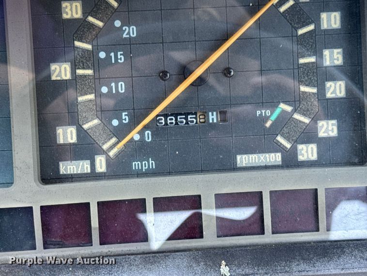 image for item DO2391 Massey Ferguson 1190 MFWD tractor