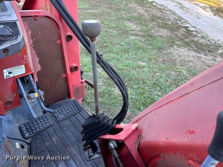 image for item DO2391 Massey Ferguson 1190 MFWD tractor