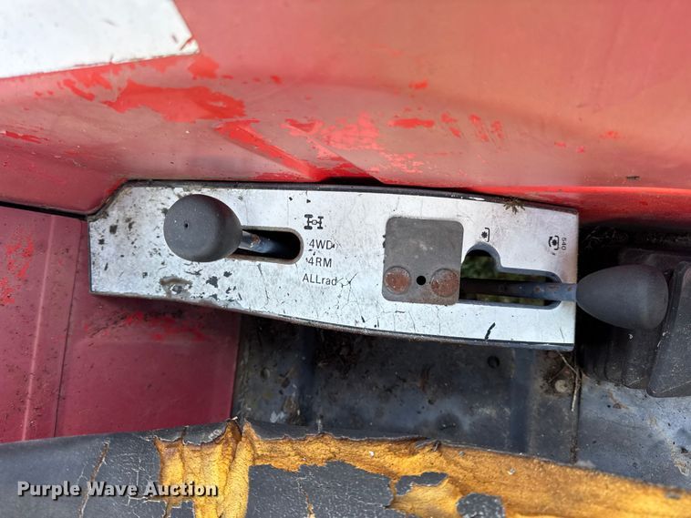 image for item DO2391 Massey Ferguson 1190 MFWD tractor