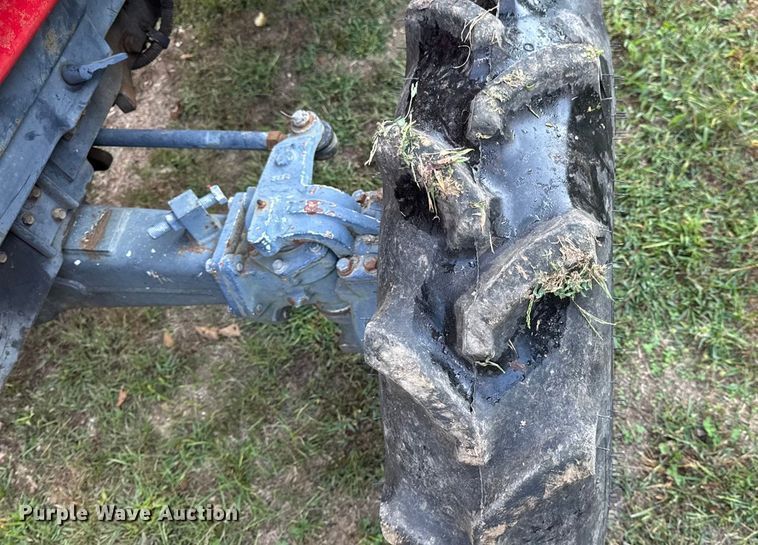 image for item DO2391 Massey Ferguson 1190 MFWD tractor