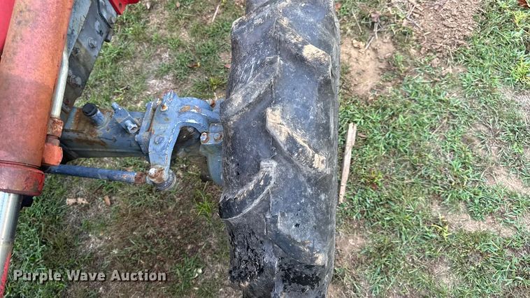 image for item DO2391 Massey Ferguson 1190 MFWD tractor