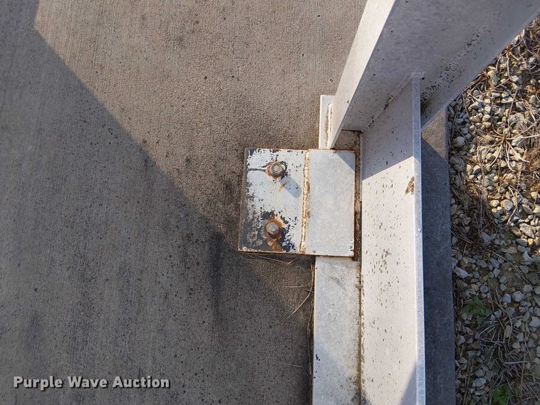 image for item DU3594 FCS grain bin 