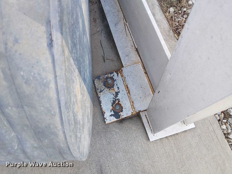 image for item DU3594 FCS grain bin 