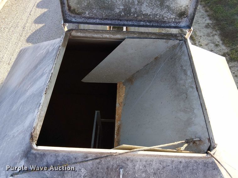 image for item DU3594 FCS grain bin 