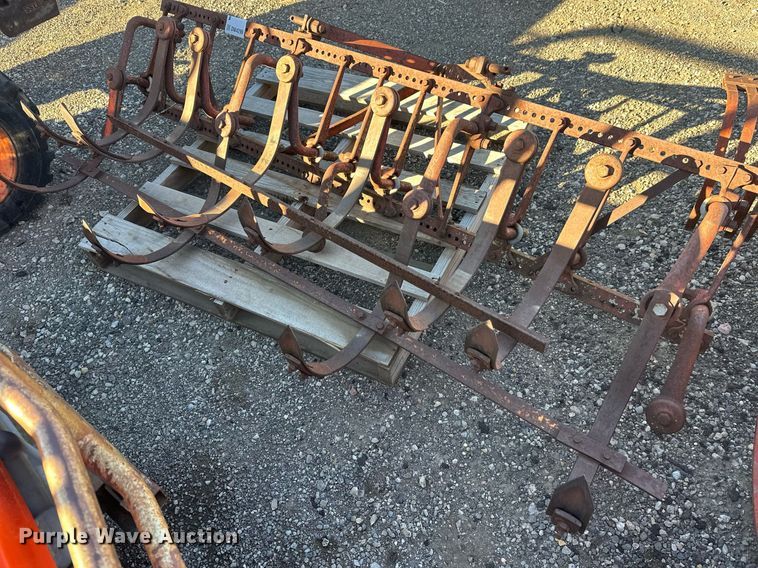 image for item DW4299 Chisel