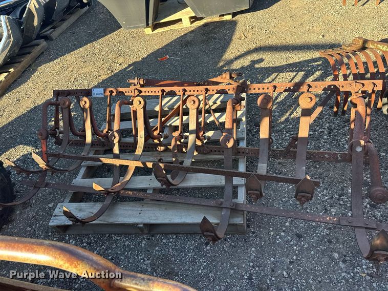 image for item DW4299 Chisel