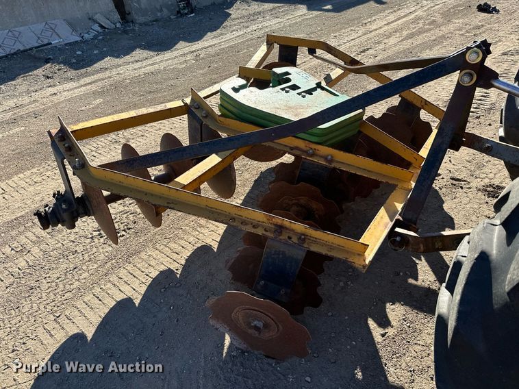 image for item DW4303 1994 Kubota L2900GST HFWD tractor