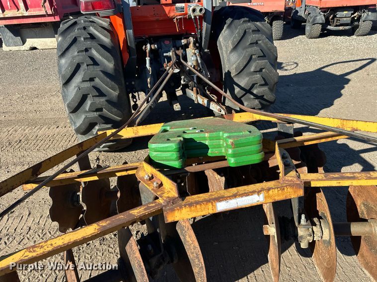 image for item DW4303 1994 Kubota L2900GST HFWD tractor