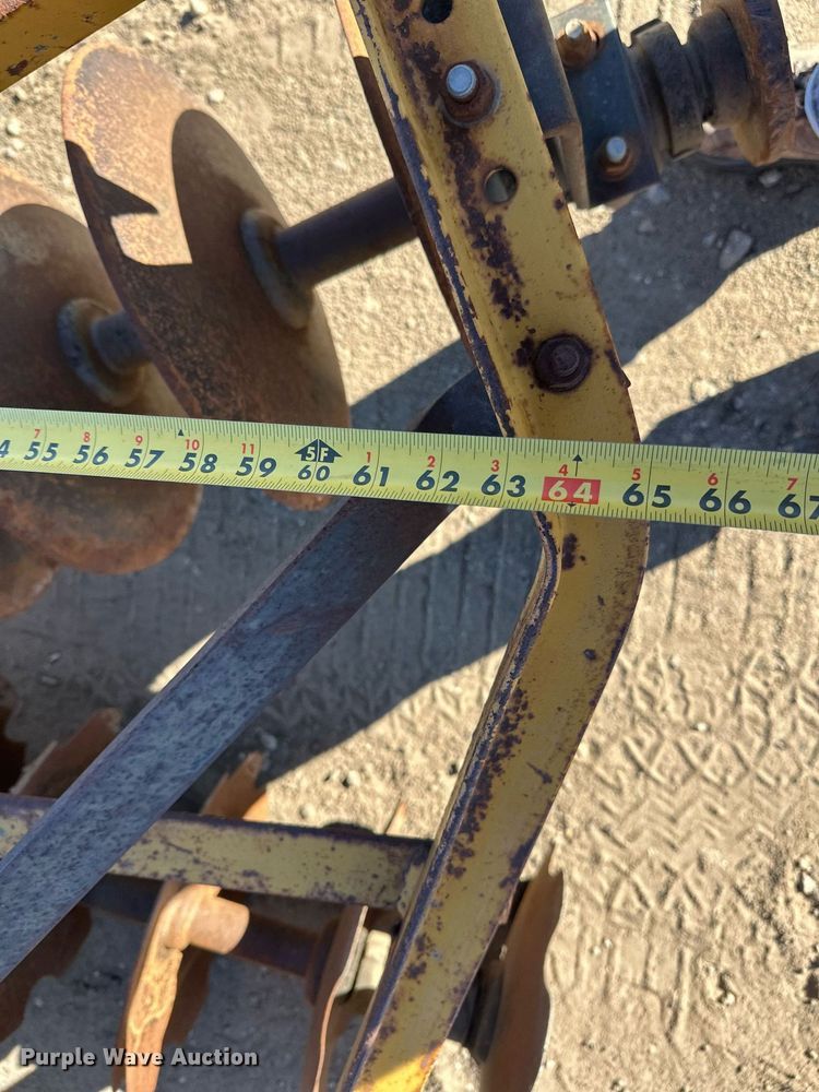 image for item DW4303 1994 Kubota L2900GST HFWD tractor