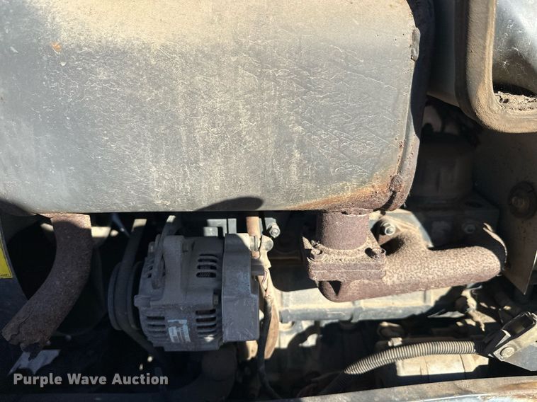 image for item DW4303 1994 Kubota L2900GST HFWD tractor