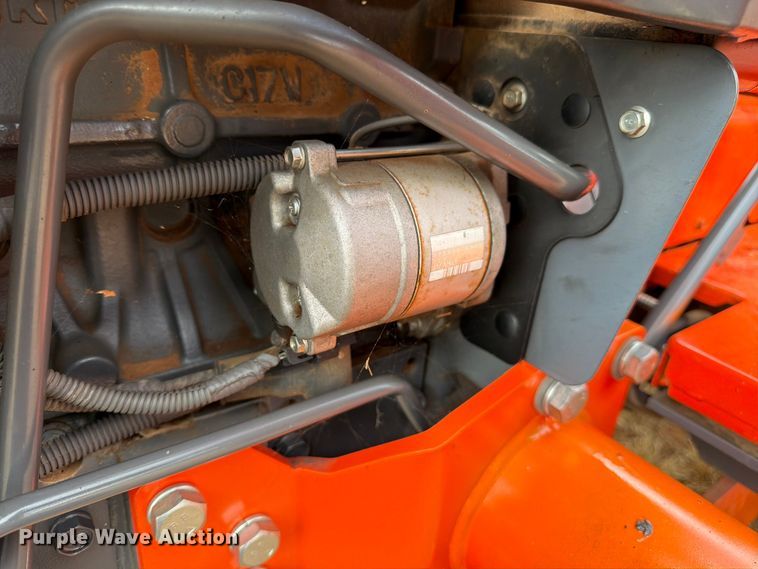 image for item DX5850 Kubota L2501D MFWD tractor