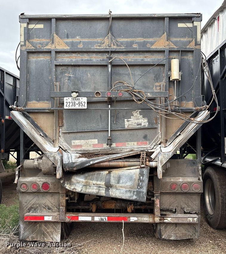 image for item DX7987 2012 Trinity  Eagle Bridge live bottom trailer