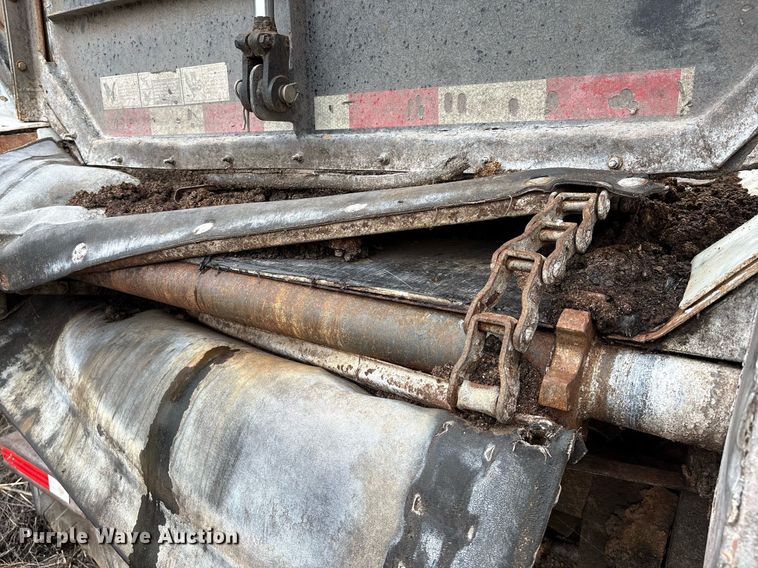 image for item DX7987 2012 Trinity  Eagle Bridge live bottom trailer