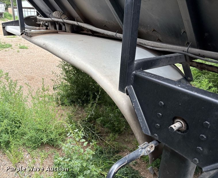 image for item DX7987 2012 Trinity  Eagle Bridge live bottom trailer