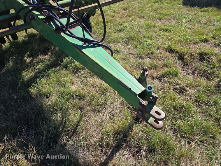 image for item DY1326 John Deere 7000 planter