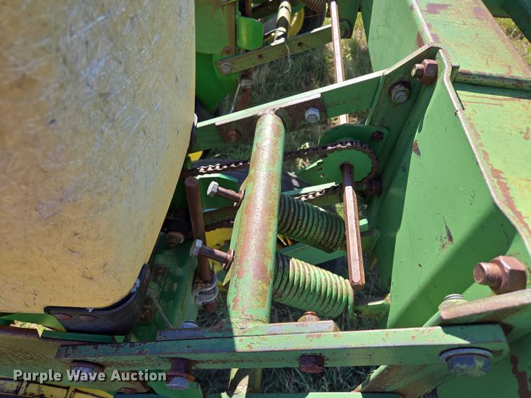 image for item DY1326 John Deere 7000 planter