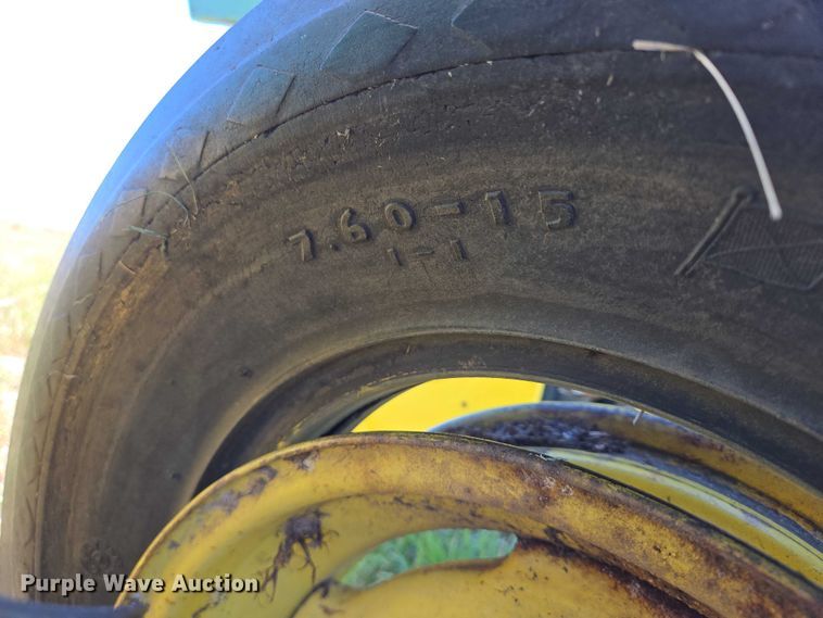 image for item DY1326 John Deere 7000 planter