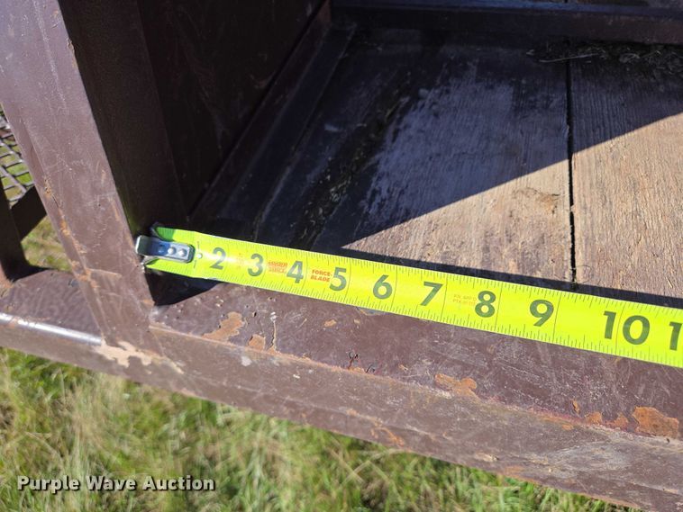 image for item DY1328 Cow Country Equipment livestock chute