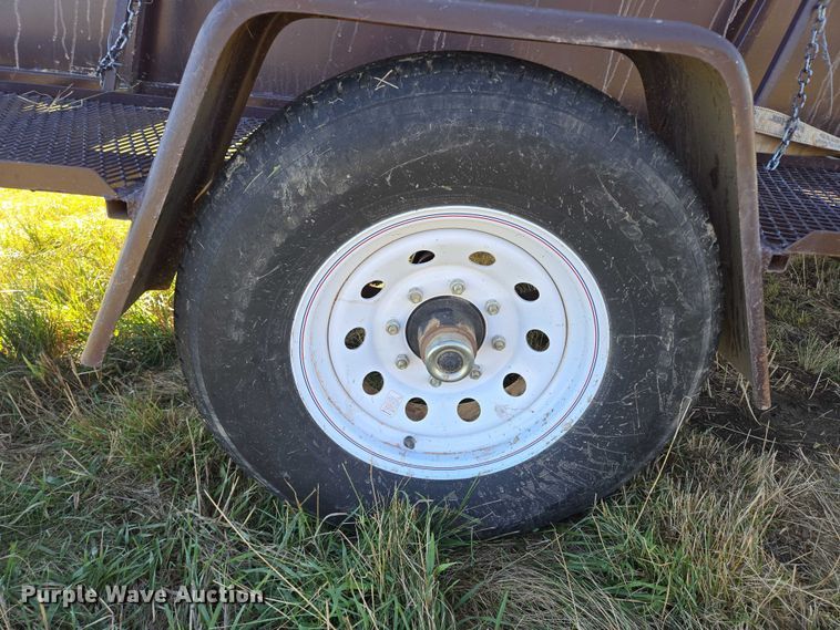 image for item DY1328 Cow Country Equipment livestock chute