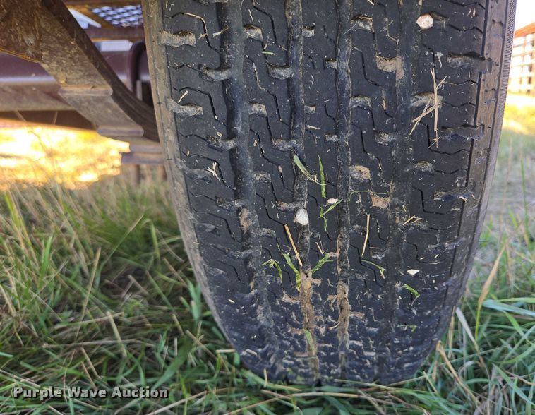 image for item DY1328 Cow Country Equipment livestock chute