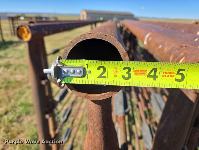 image for item DY1330 (10) livestock panels