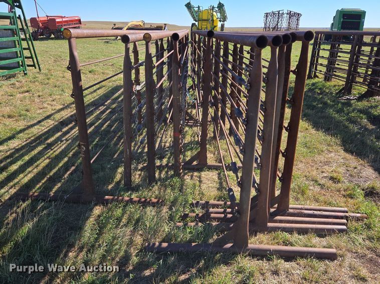 image for item DY1331 (10) livestock panels