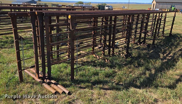 image for item DY1331 (10) livestock panels