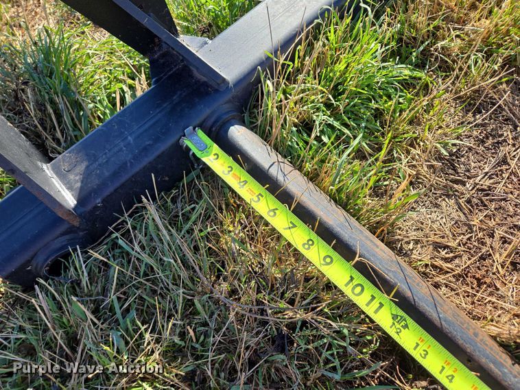 image for item DY1333 2020 Alo AB Balefork Euro bale spear