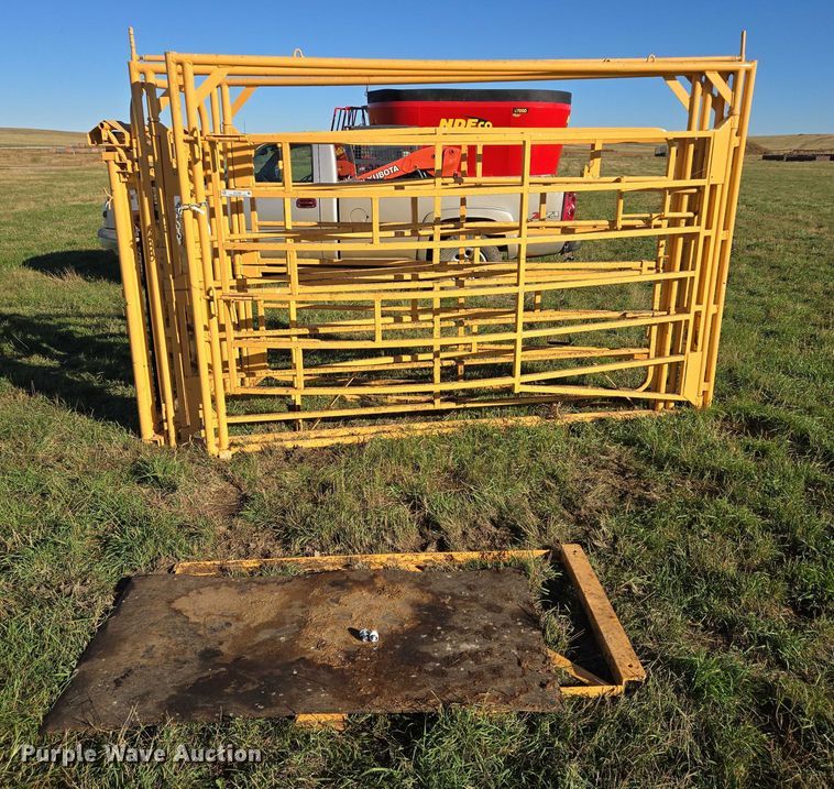 image for item DY1340 For-Most calving pen