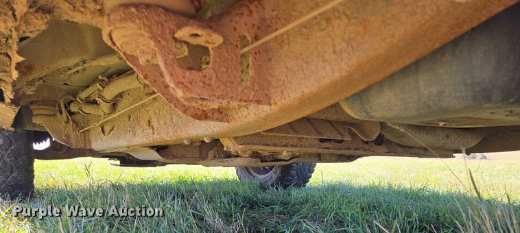 image for item DY1341 2006 Chevrolet Silverado 1500 pickup truck