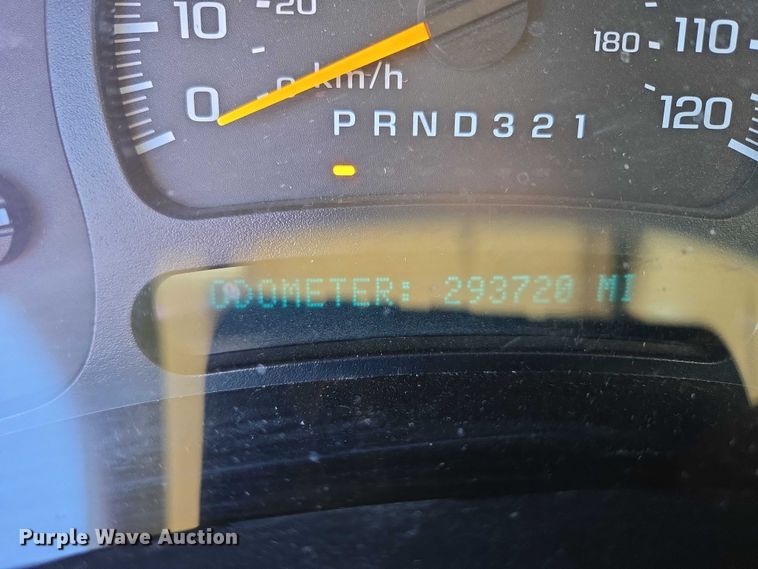 image for item DY1341 2006 Chevrolet Silverado 1500 pickup truck