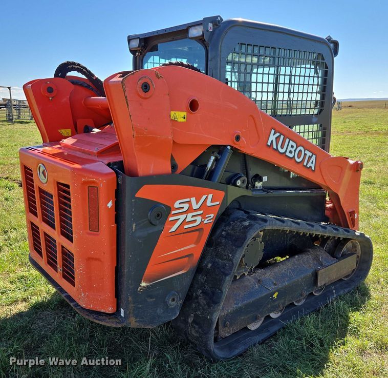 image for item DY1342 Kubota SVL 75-2 tracked skid steer loader