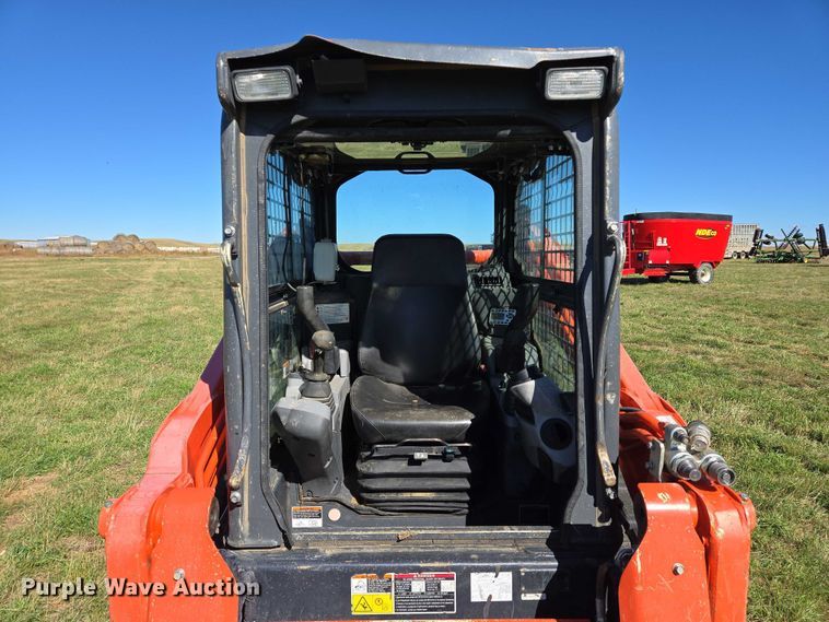 image for item DY1342 Kubota SVL 75-2 tracked skid steer loader