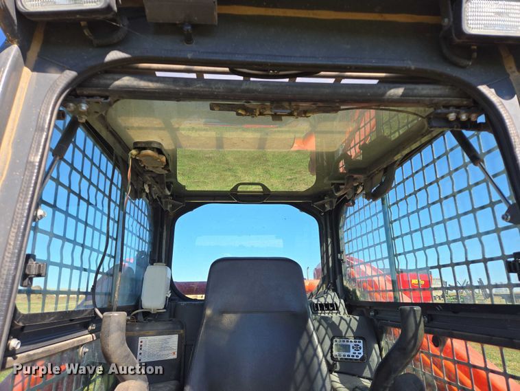 image for item DY1342 Kubota SVL 75-2 tracked skid steer loader