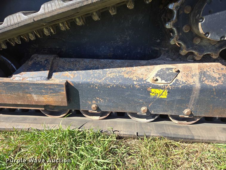 image for item DY1342 Kubota SVL 75-2 tracked skid steer loader