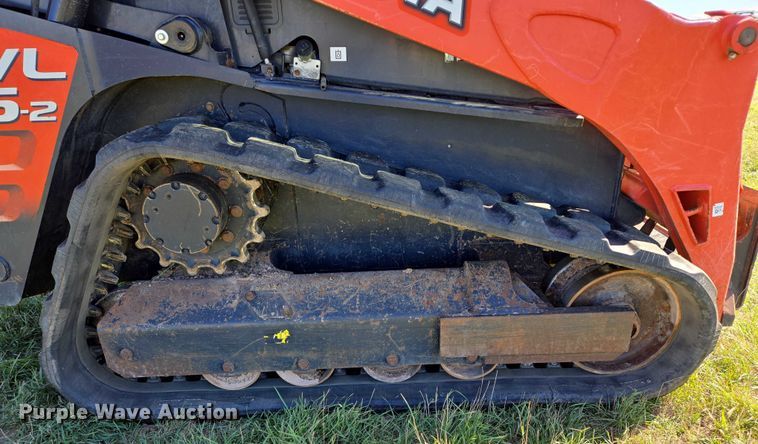 image for item DY1342 Kubota SVL 75-2 tracked skid steer loader